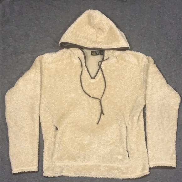 Mountain Hardwear Tops - Mountain Hardwear Fuzzy Hoodie